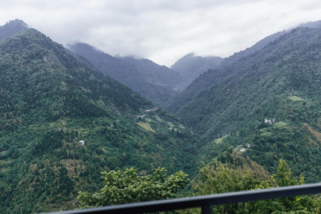 Unique Boutique Hotel Near Batumi Zeda Chkhutuneti Eksteriør bilde