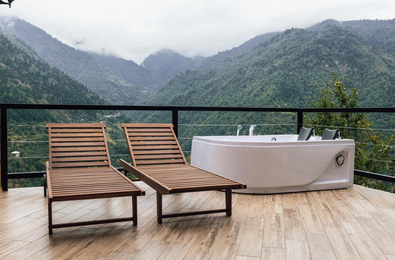 Unique Boutique Hotel Near Batumi Zeda Chkhutuneti Eksteriør bilde