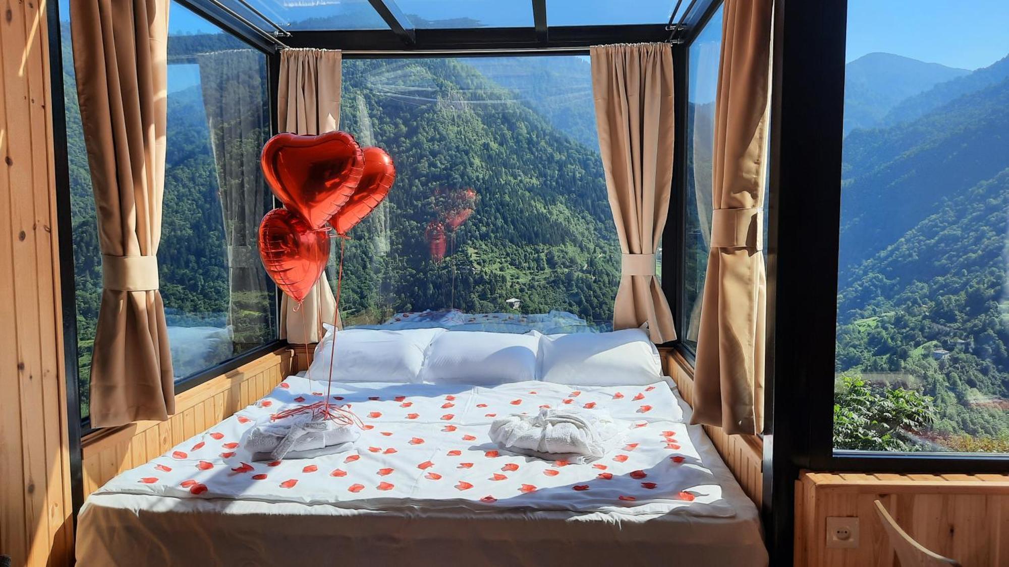 Unique Boutique Hotel Near Batumi Zeda Chkhutuneti Eksteriør bilde